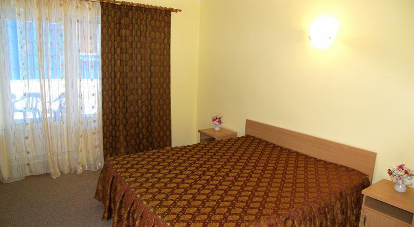 Гостиница Априори Витязево