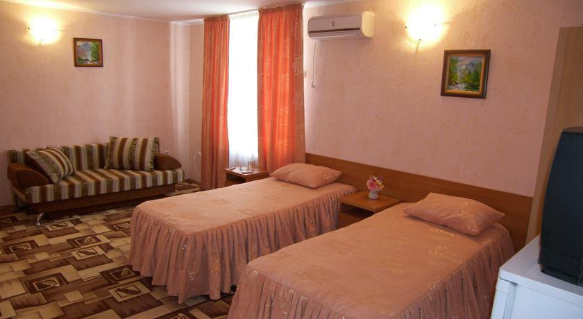 Гостиница Априори Витязево